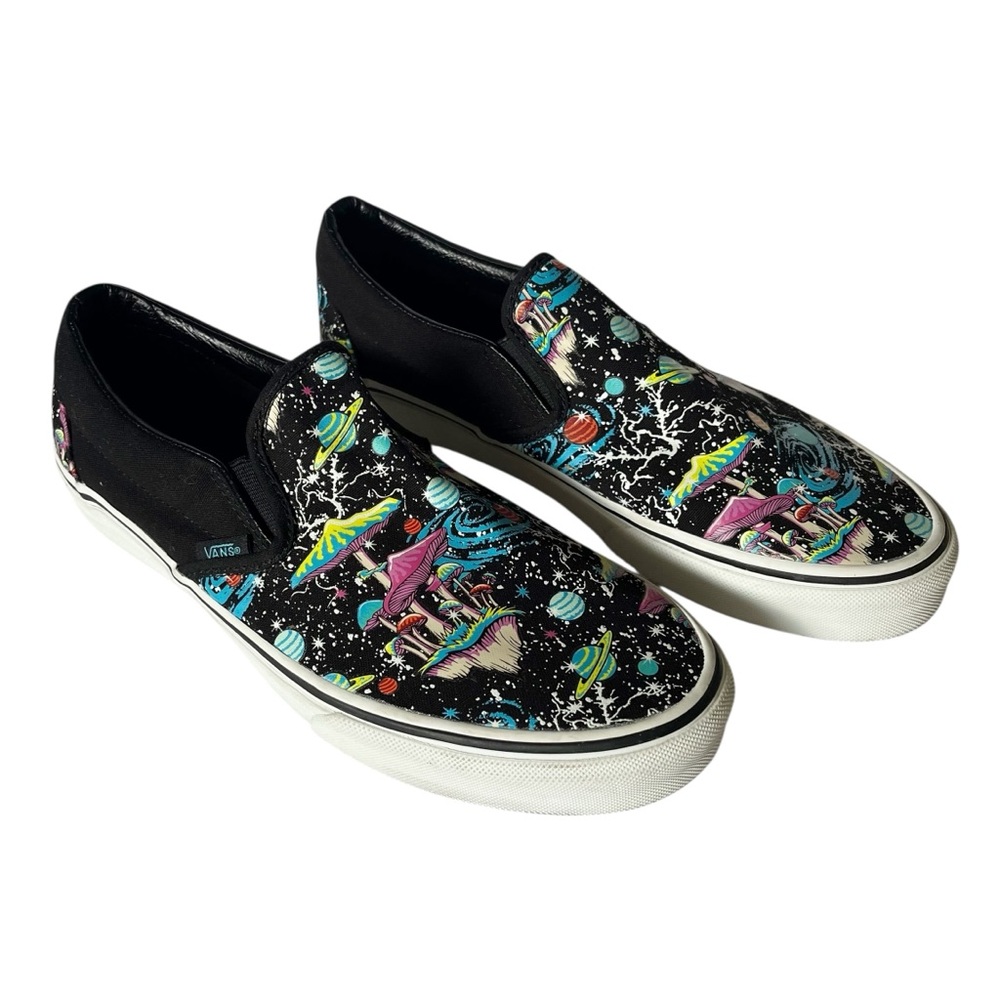 Vans Cosmic Glow classic canvas shoes w/ glow in the dark mushroom galaxy print - Picture 9 of 9